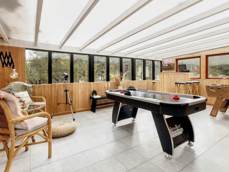 Billede 4 af 8 Person Holiday Home in Oksbol