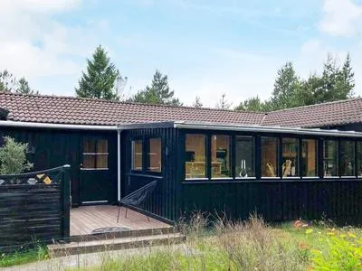 Billede 42 af 8 Person Holiday Home in Oksbol