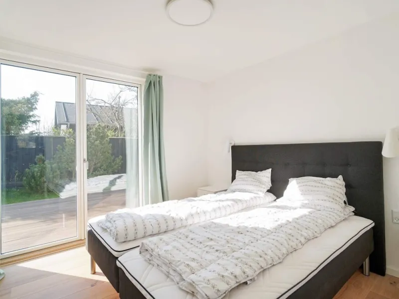 Billede 3 af 6 Person Holiday Home in Hornbaek