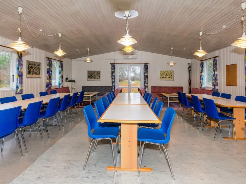 Billede 10 af Holiday Home With Shared Kitchen, Bathroom in Laeso