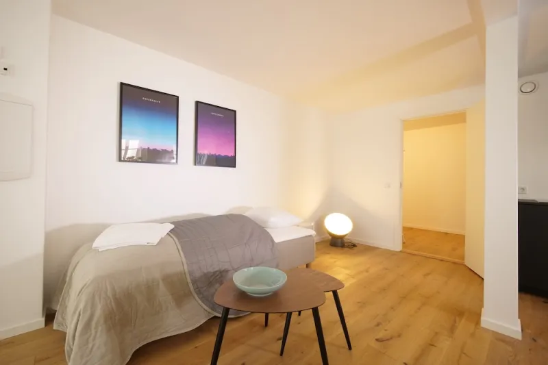 Rent a place to sleep 1 photo 11