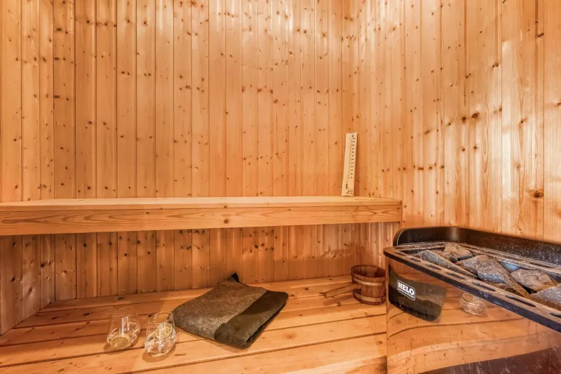 Lovely Holiday Home With Fantastic Views, Fenced Grounds, And A Wilderness Bath photo 18