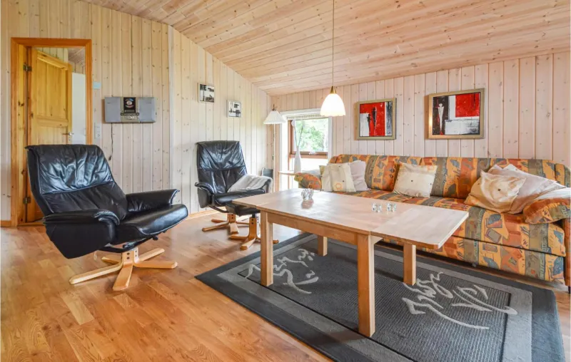 Awesome Home In Tarm With Sauna photo 10