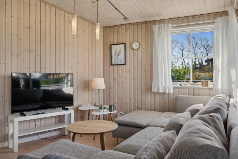 Lovely Cottage Within Walking Distance To The Sea photo 10
