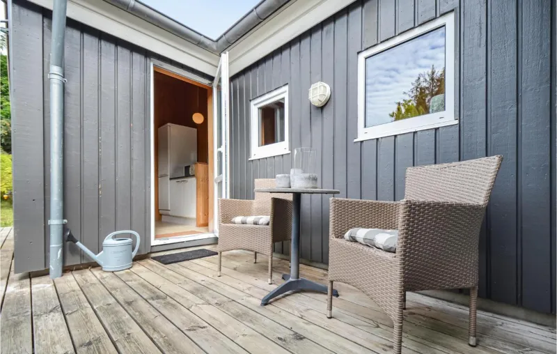 Cozy Home In Ebeltoft With Sauna photo 9