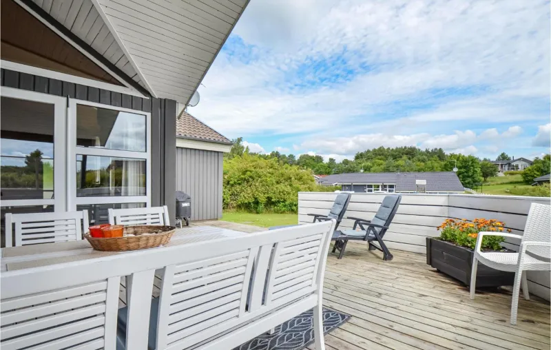 Cozy Home In Ebeltoft With Sauna photo 18