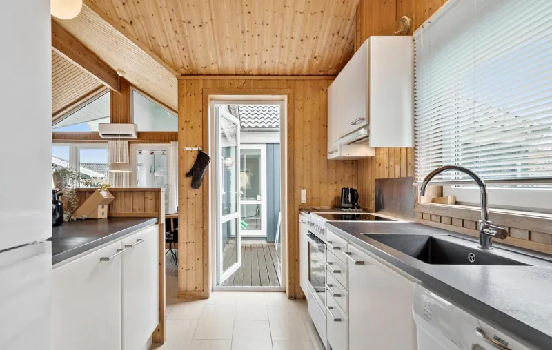 Cozy Home In Ebeltoft With Sauna photo 28