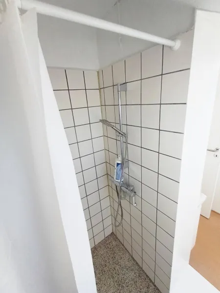 City Center Room With Free Parking photo 8