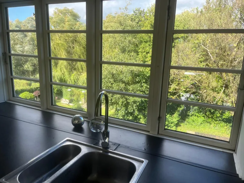 Charming Apartment with Lake View, Tennis Court- 5 Minutes from Odense Center photo 8