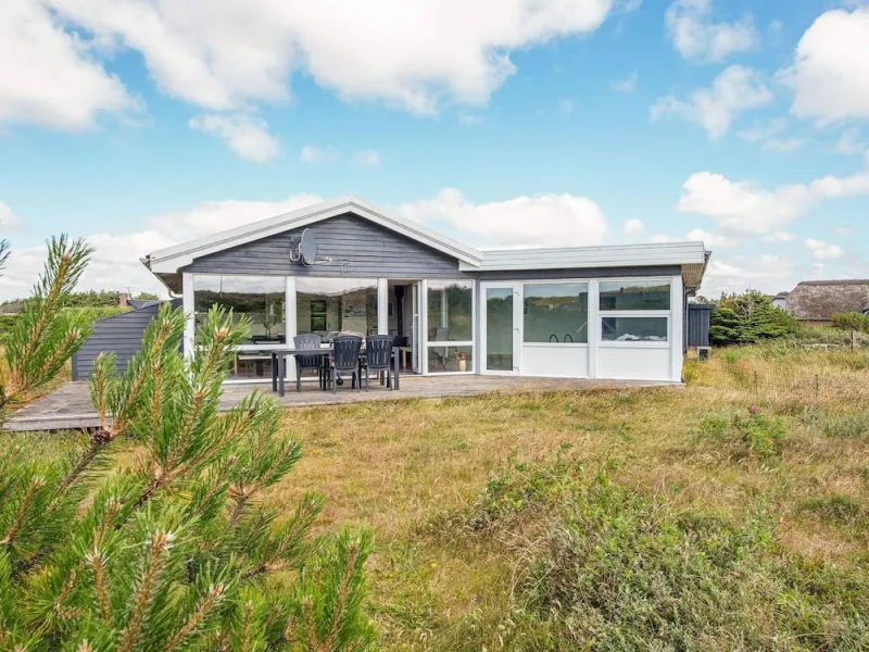 8 Person Holiday Home in Ringkobing-by Traum