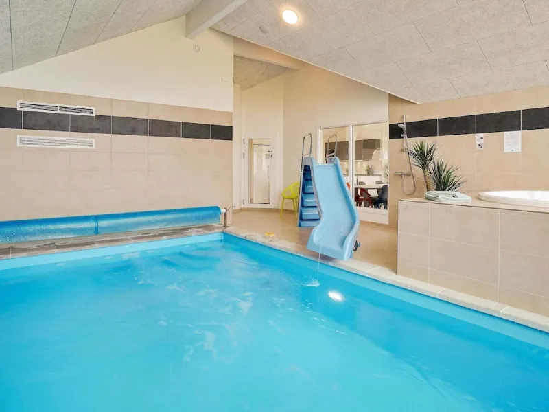Billede 2 af 18 Person Holiday Home in Bogense