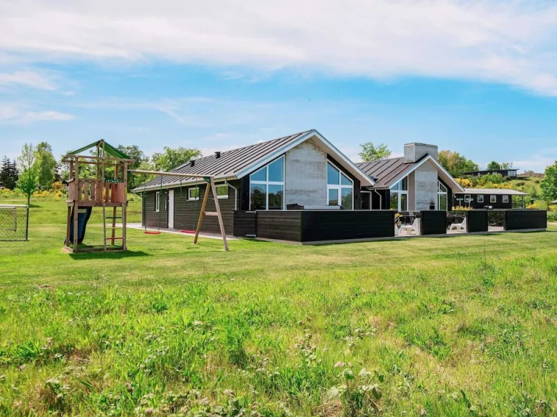 20 Person Holiday Home in Glesborg
