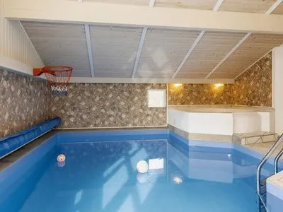 Billede 28 af 10 Person Holiday Home in Humble