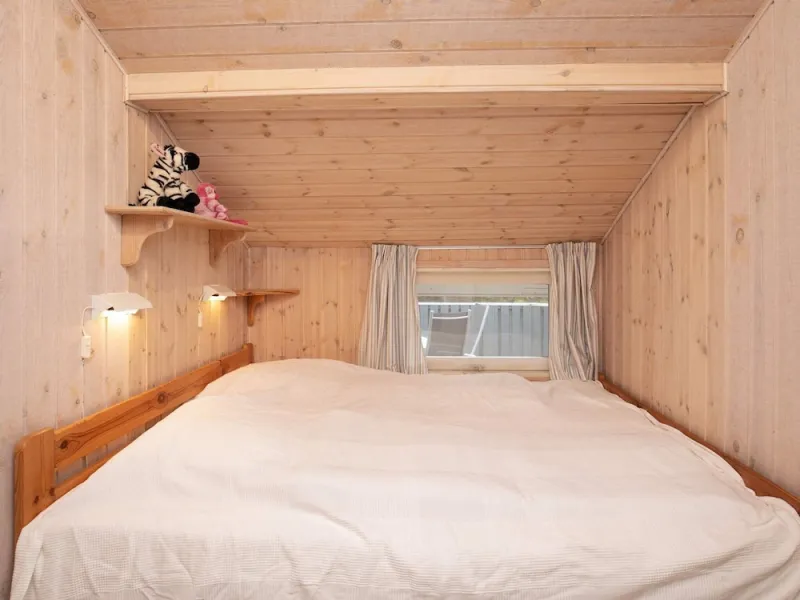Billede 6 af 6 Person Holiday Home in Lokken