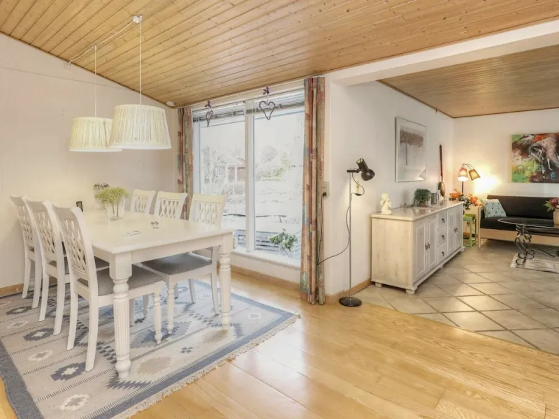 Billede 6 af 8 Person Holiday Home in Vaeggerlose