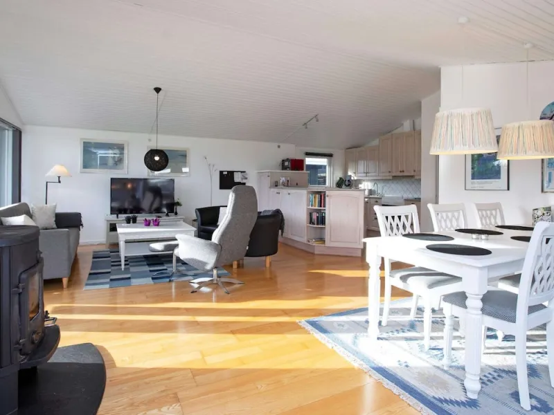 Billede 9 af 8 Person Holiday Home in Vaeggerlose