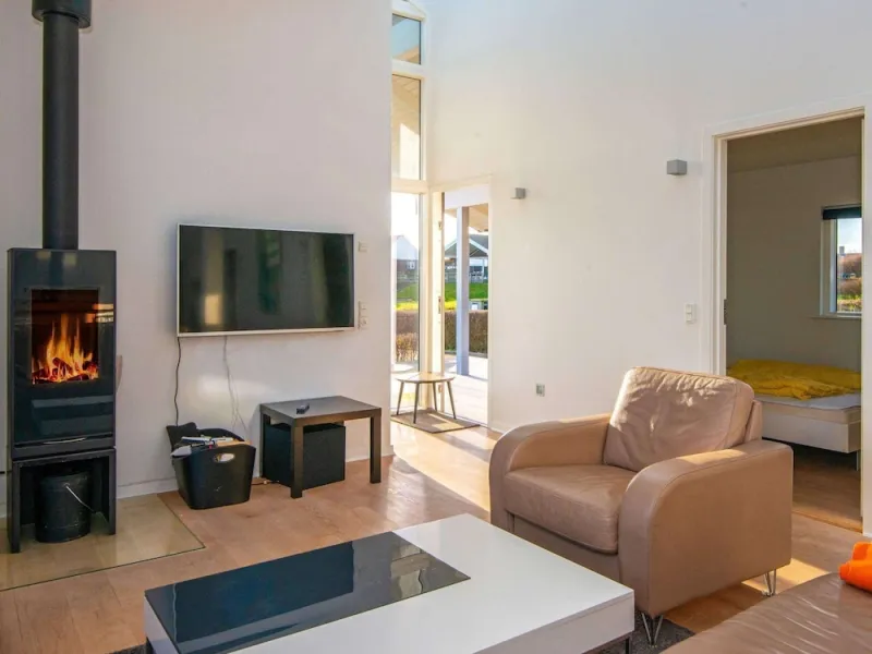 Billede 16 af 6 Person Holiday Home in Hejls