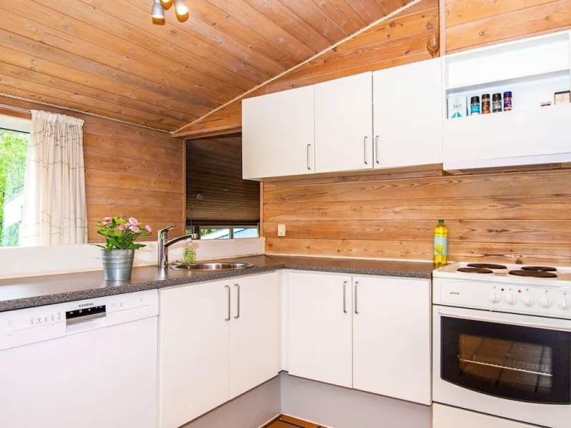 Billede 10 af 6 Person Holiday Home in Knebel