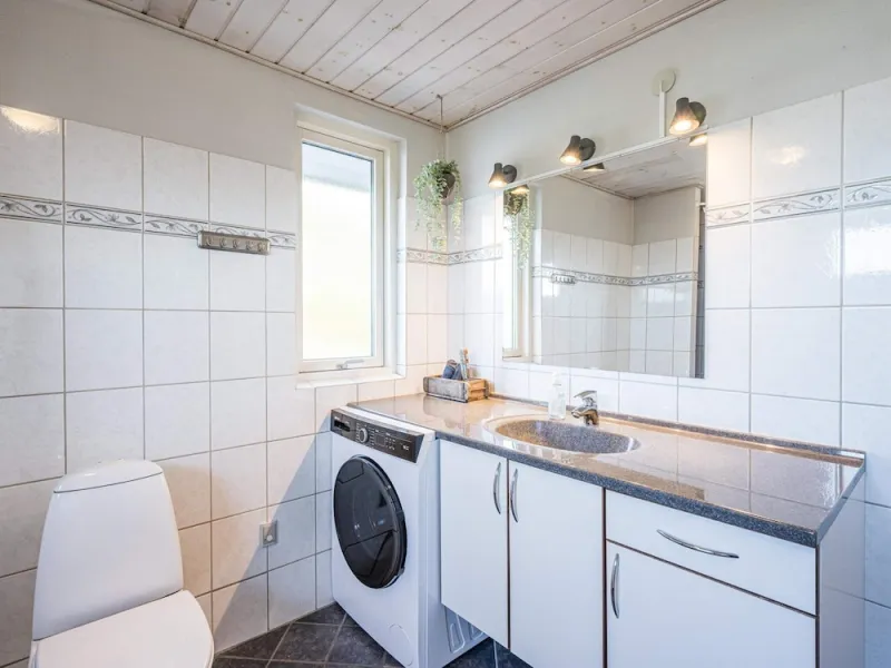 Billede 13 af 6 Person Holiday Home in Tarm