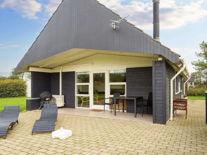 Billede 12 af 6 Person Holiday Home in Vemb