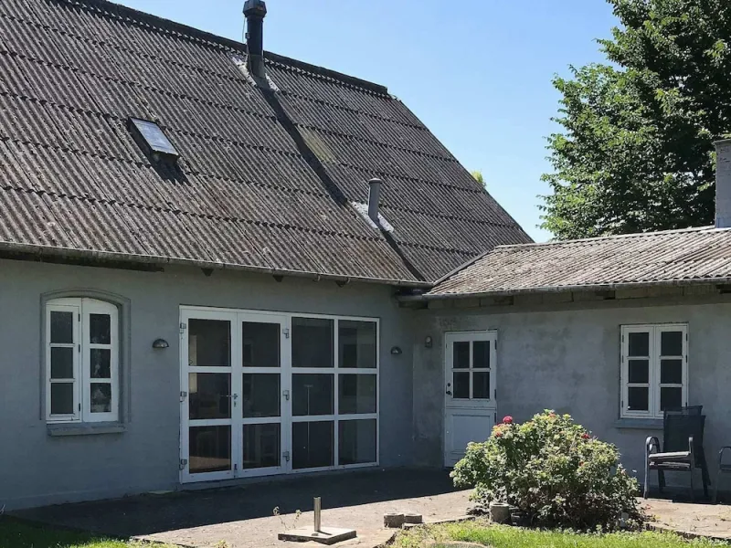 Billede 2 af 6 Person Holiday Home in Broager
