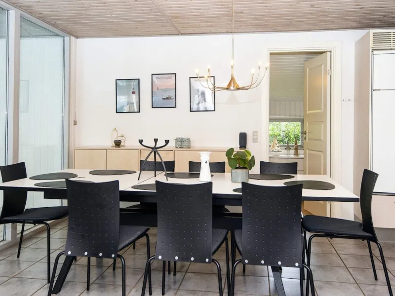 Billede 18 af 8 Person Holiday Home in Orsted-by Traum