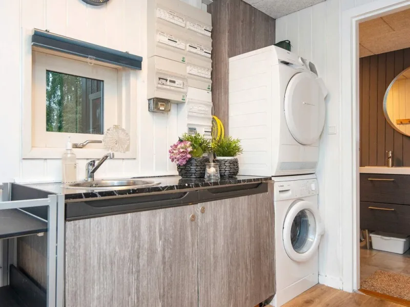 Billede 21 af Refined Holiday Home in Glesborg near Sea