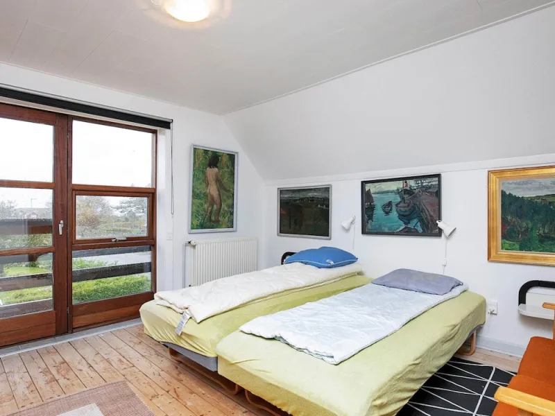 Billede 18 af Cozy Holiday Home in RÃ¸dby With Beach Nearby