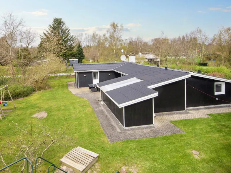 Billede 8 af 14 Person Holiday Home in Orsted-by Traum