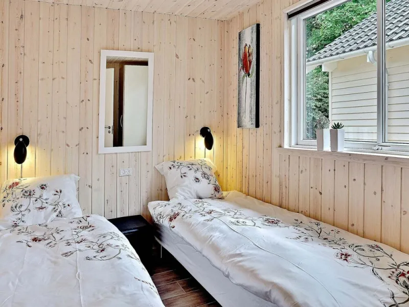 Billede 8 af Pet Friendly Holiday Home in Dronningmølle near Sea