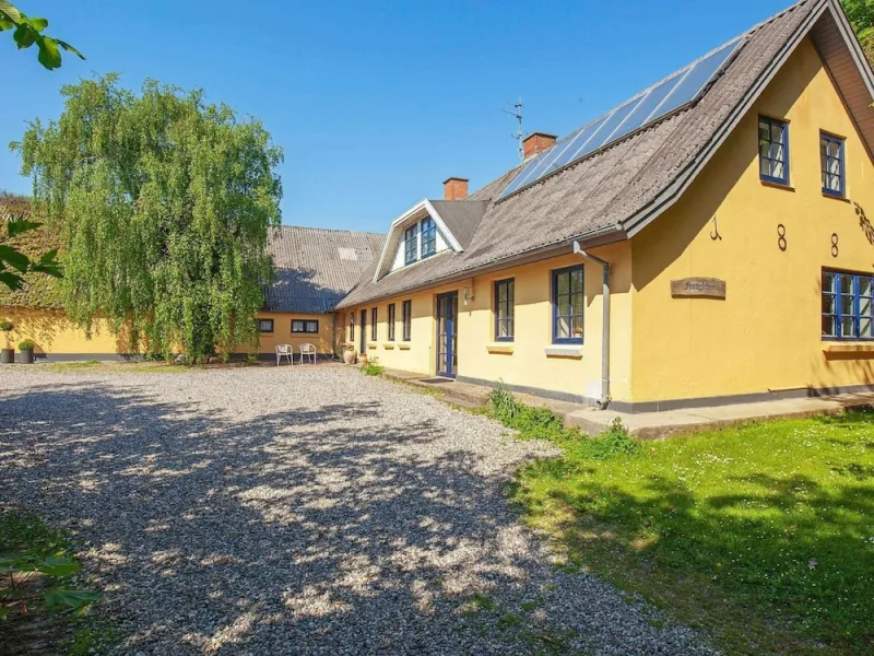 16 Person Holiday Home in Thyholm