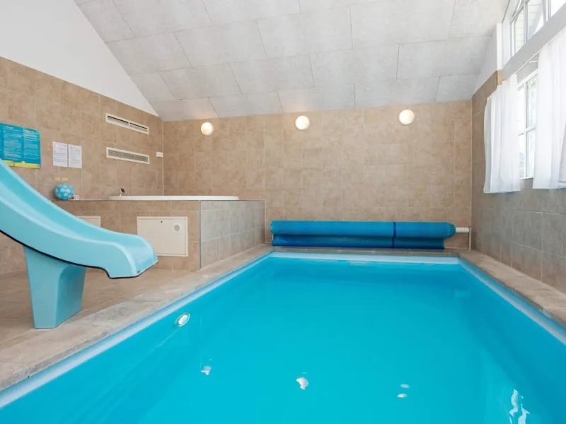 Billede 7 af Luxury Beach House With Pool