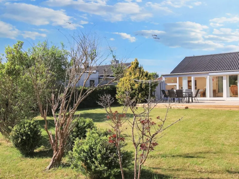 Billede 5 af 5 Person Holiday Home in Albaek
