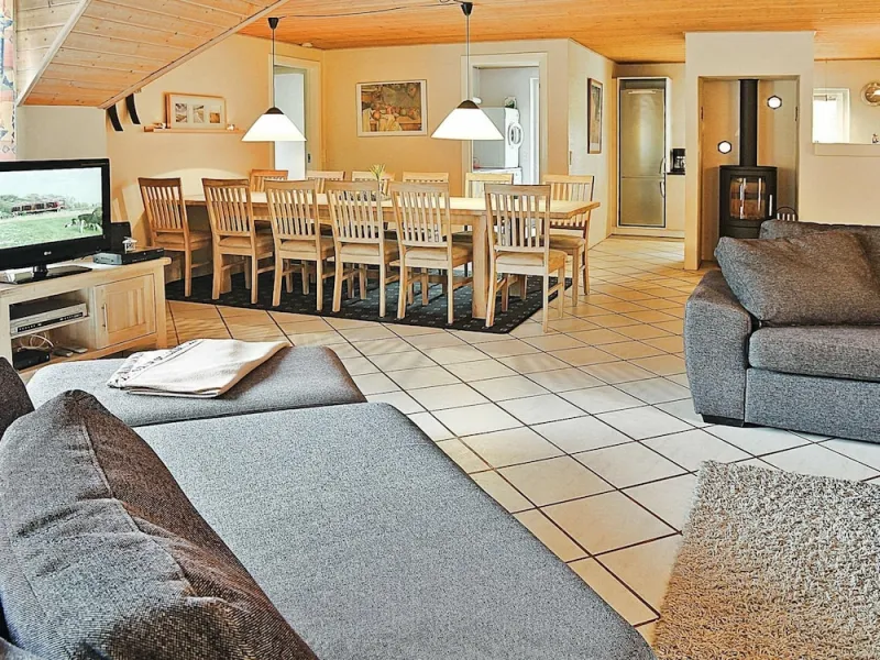 Billede 5 af 12 Person Holiday Home in Ulfborg-by Traum
