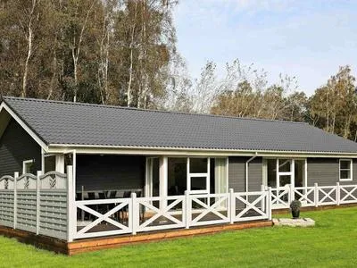 Billede 29 af Roomy Holiday Home in Falster near Sea