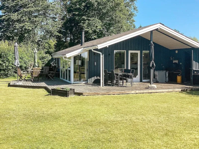 Billede 14 af 6 Person Holiday Home in Strandby-by Traum