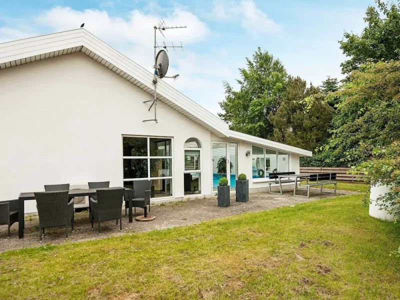 Billede 2 af 8 Person Holiday Home in Ebeltoft-by Traum