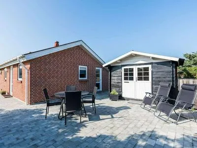 Billede 20 af 4 Person Holiday Home in Henne