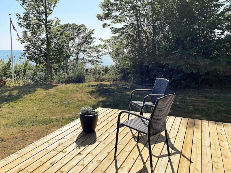 Billede 2 af 4 Person Holiday Home in Ronne