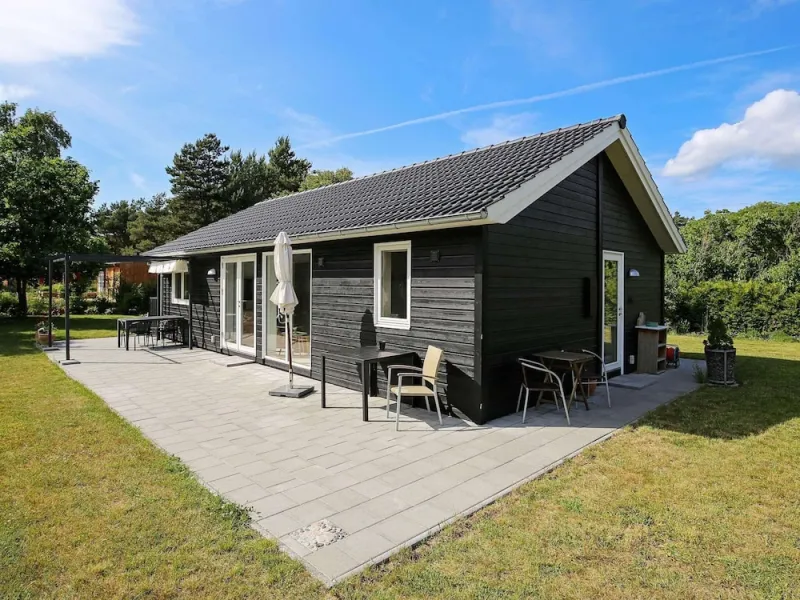 Billede 2 af 6 Person Holiday Home in Hojby-by Traum