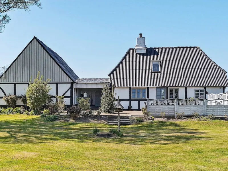 Billede 2 af 4 Person Holiday Home in Tranekaer