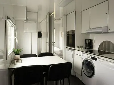 Billede 2 af Cozy Container Rental | 3Br | 20 Min To Capital