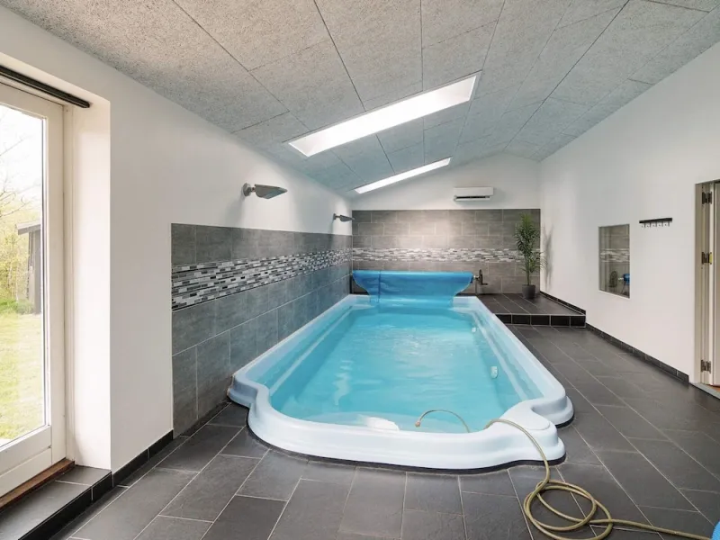 Billede 6 af 8 Person Holiday Home in Rodby