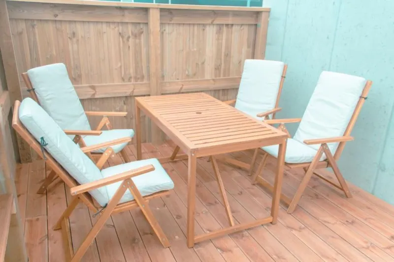 2 BR for 4 guests, Modern family home in Hoyvík