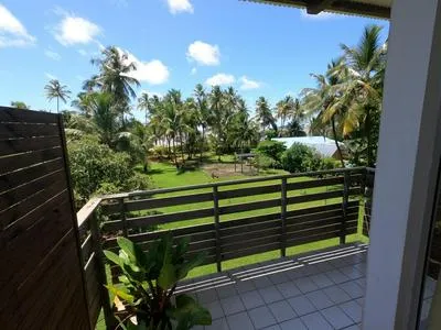 Billede 2 af Appartement F3 avec acces plage à Montjoly