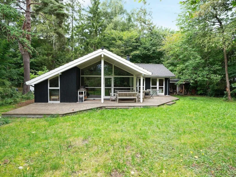 6 Person Holiday Home in Vejby-by Traum