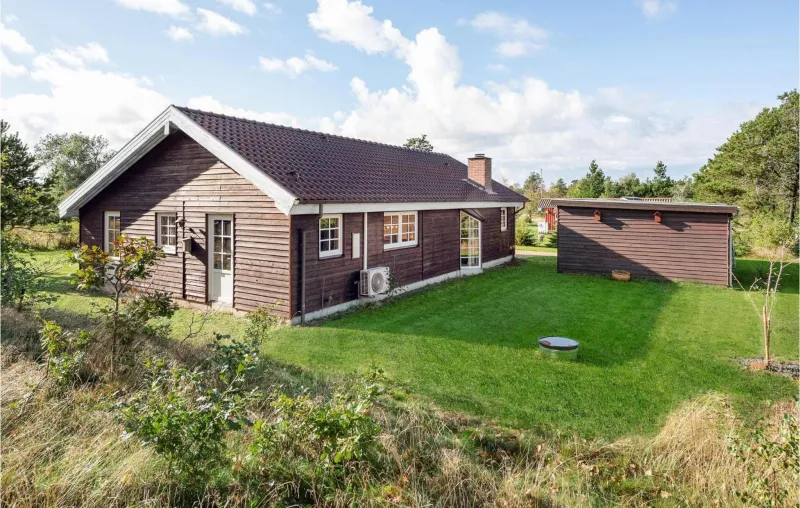 2 Bedroom Beautiful Home In Skjern photo 6