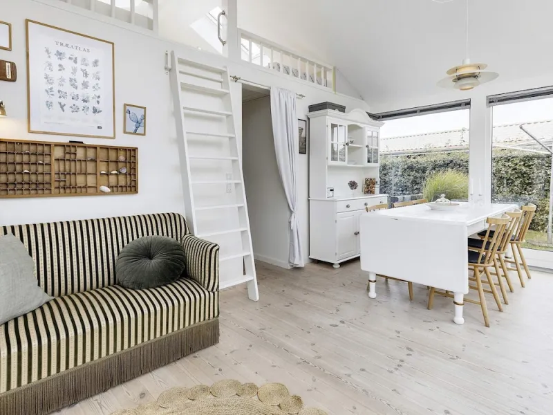 Billede 2 af 2-room Holiday Home in Karrebaeksminde