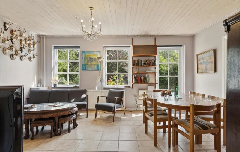 Awesome Home In Stenstrup With Wifi photo 3
