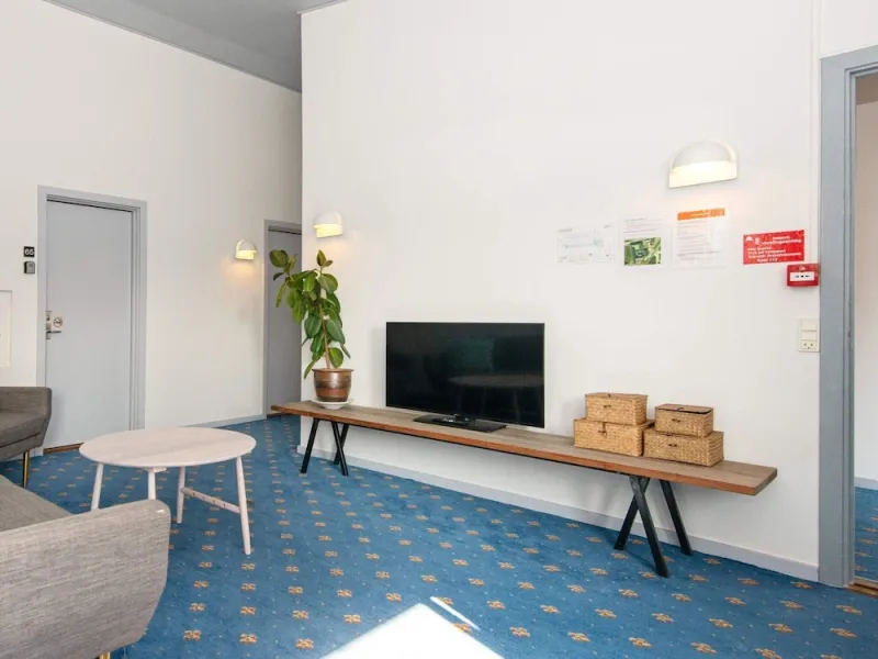 Billede 49 af Apartment With Shared Kitchen in Vederso